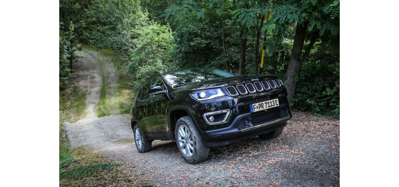 4xe | Offizielles Foto von Stellantis