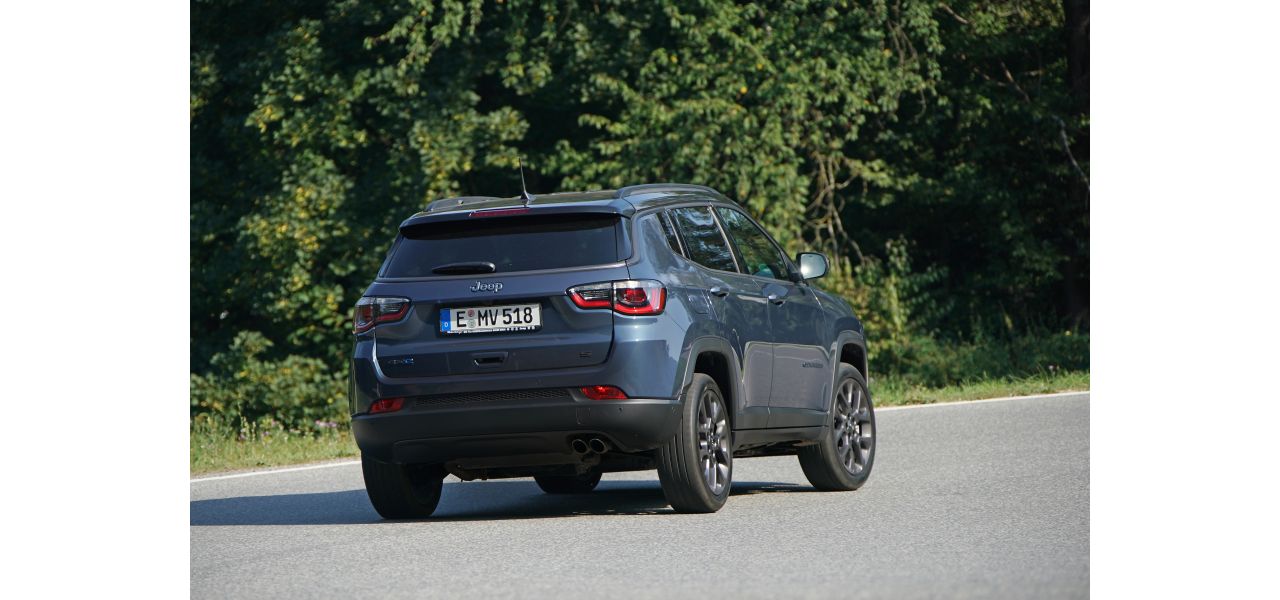 4xe | Offizielles Foto von Stellantis