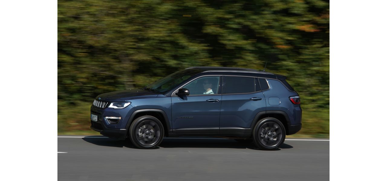 4xe | Offizielles Foto von Stellantis