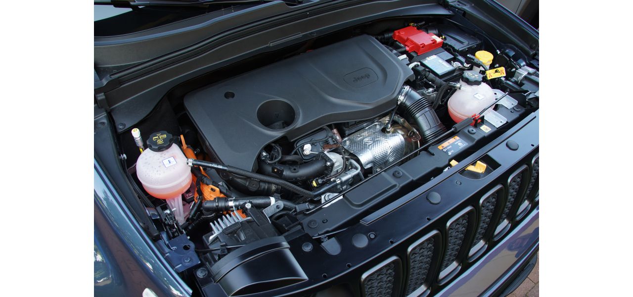 4xe | Offizielles Foto von Stellantis