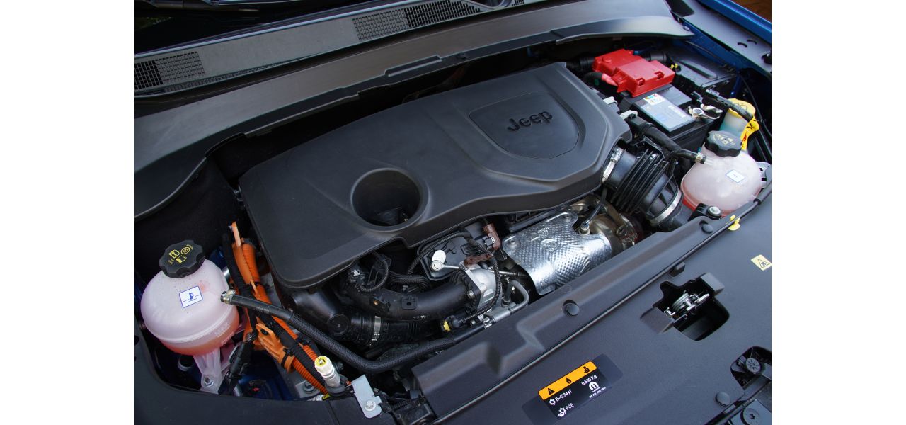 4xe | Offizielles Foto von Stellantis